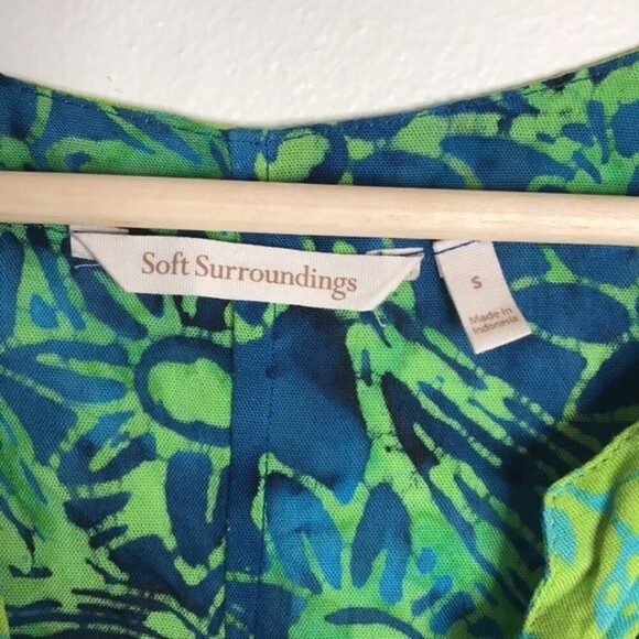 Soft Surroundings Anaisha tunic Blue lime green floral tie dye size small - Picture 6 of 12